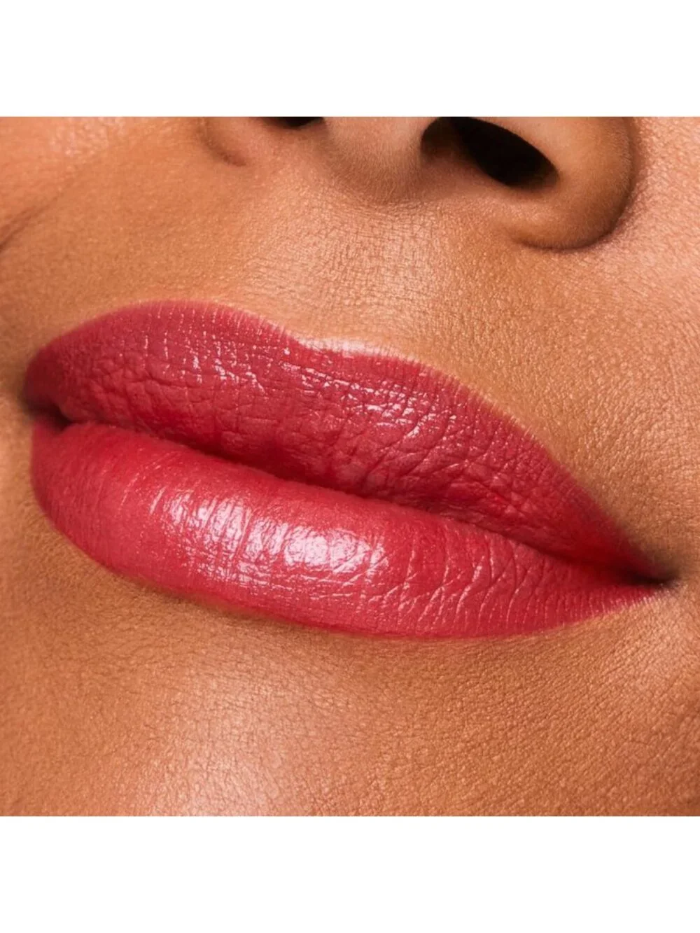 Long-Lasting Hi-Lustre Lipstick for Women | Shimmer Finish, Moisturizing, 0.12